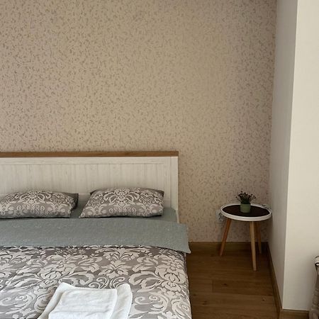 Apartment Veda 2 เวลีคอเทอร์โนโว ภายนอก รูปภาพ
