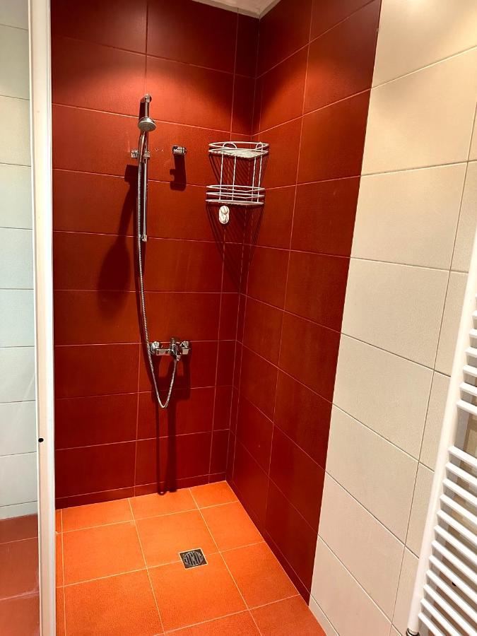 Apartment Veda 2 เวลีคอเทอร์โนโว ภายนอก รูปภาพ