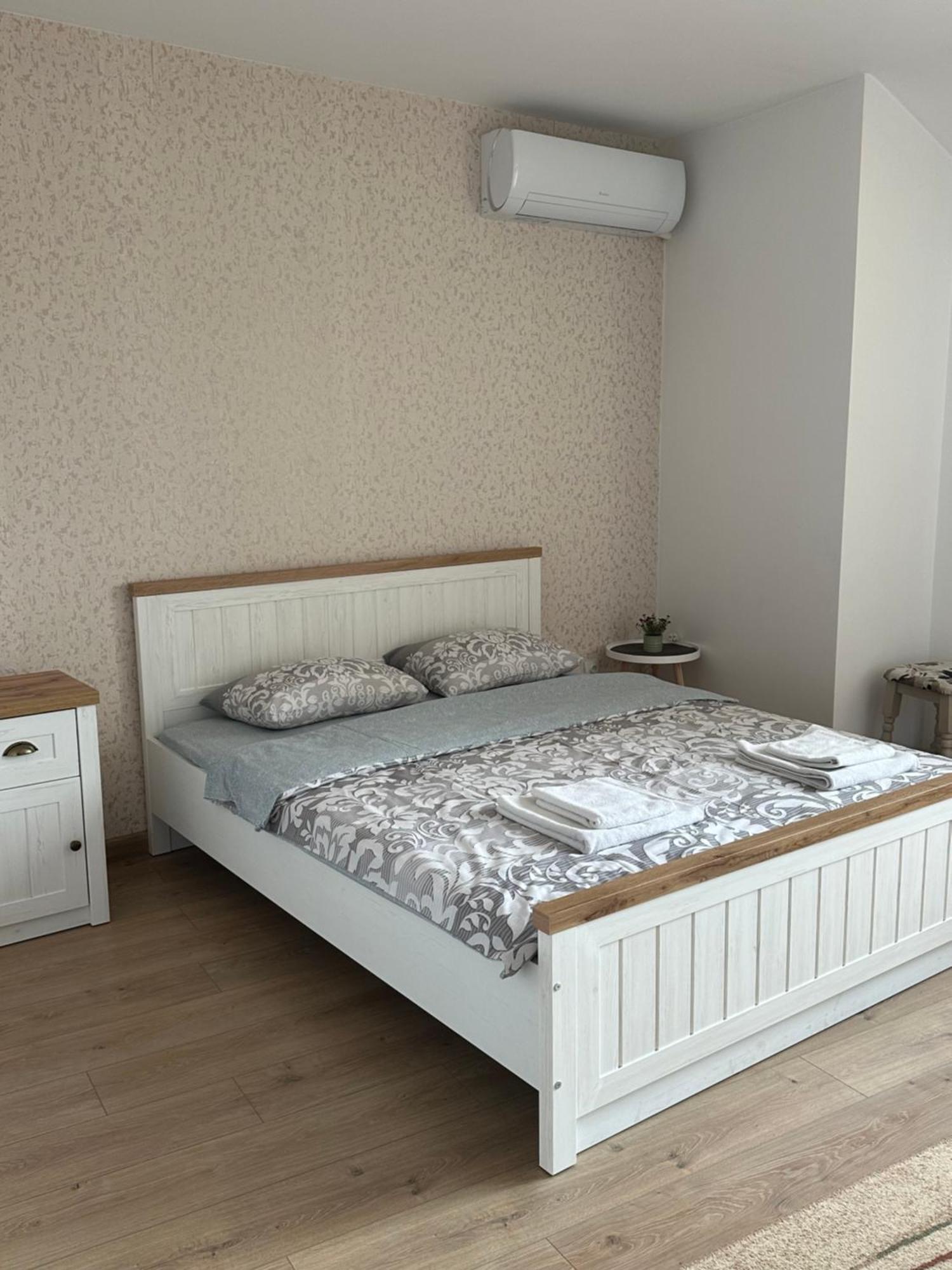 Apartment Veda 2 เวลีคอเทอร์โนโว ภายนอก รูปภาพ
